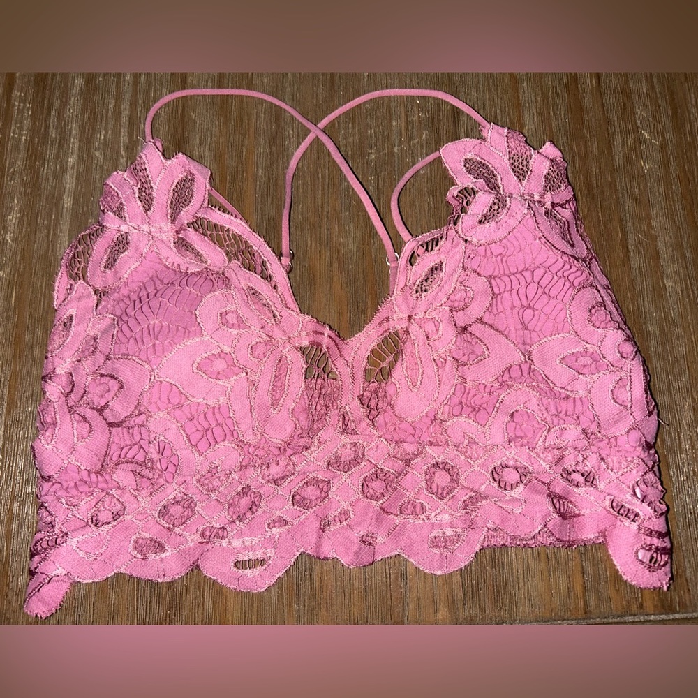 True brand pink lace bralette. Size medium